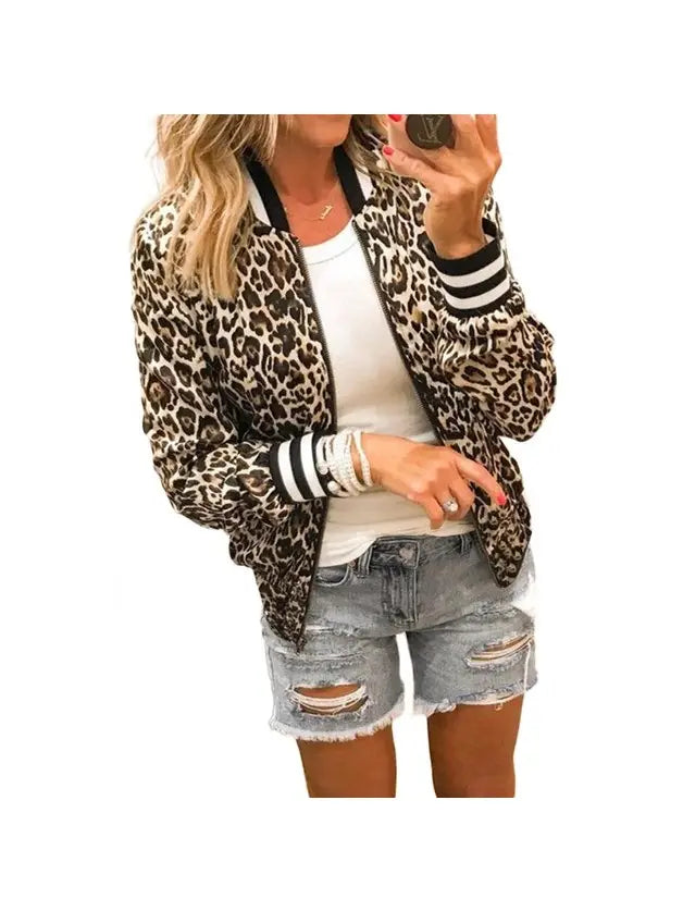 Trend Notes | Leopard Printed Zip Up Jacket