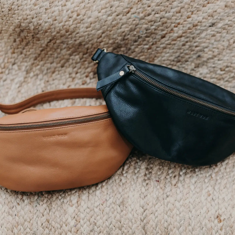 West Von | Indie Large Essential Sling Bag