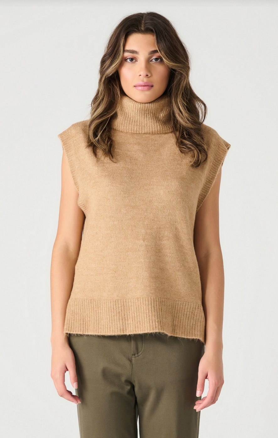 Dex | Turtleneck Vest